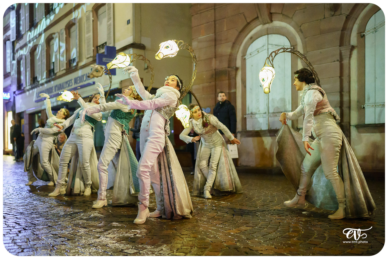 PARADE AMOUREUSE (CIE REMUE MENAGE)